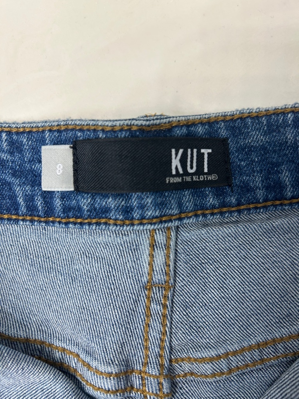 Kut From The Kloth High Rise Jane Denim Frayed Hem Shorts NWOT, 8 - Picture 2 of 10